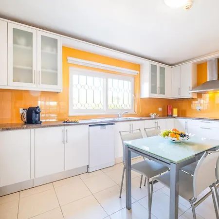 Villa In Cerro De Aguia With Private Pool וילה אלבופיירה
